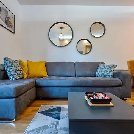 Crown Leonardo 6 * Zlatibor