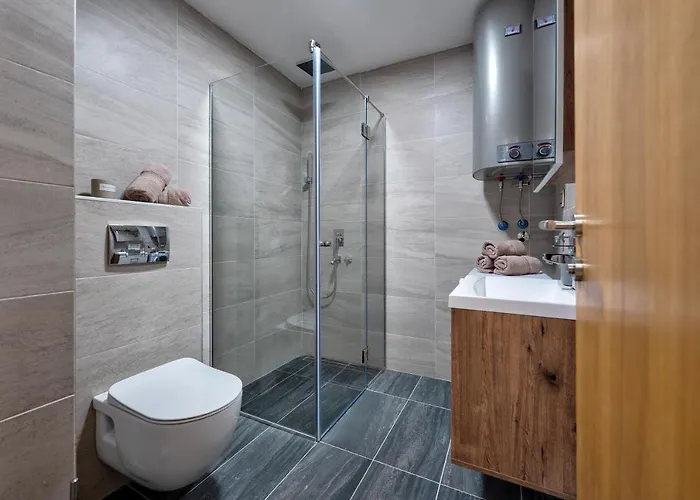 Crown Leonardo 6 Διαμέρισμα