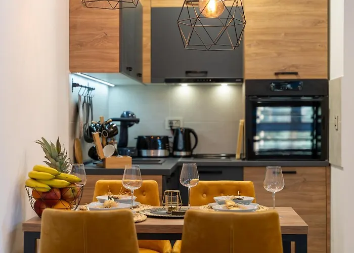 Crown Leonardo 6 Διαμέρισμα