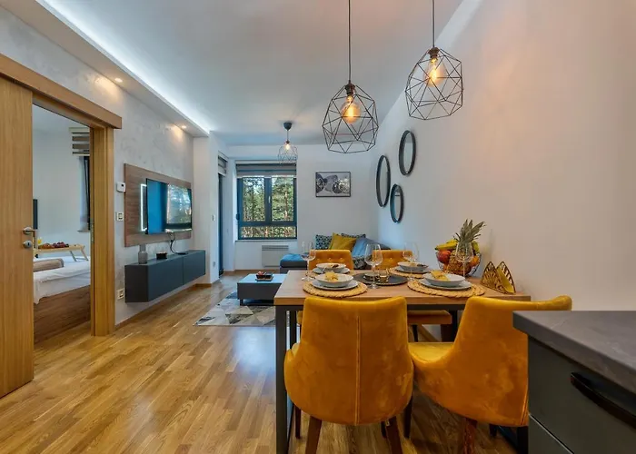 Διαμέρισμα Crown Leonardo 6 *